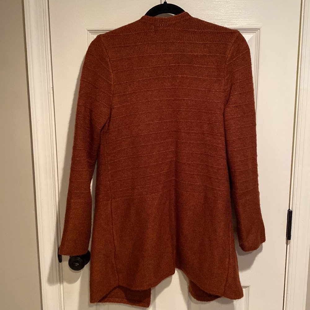 Old Navy Rust Cardigan - Picture 4 of 4